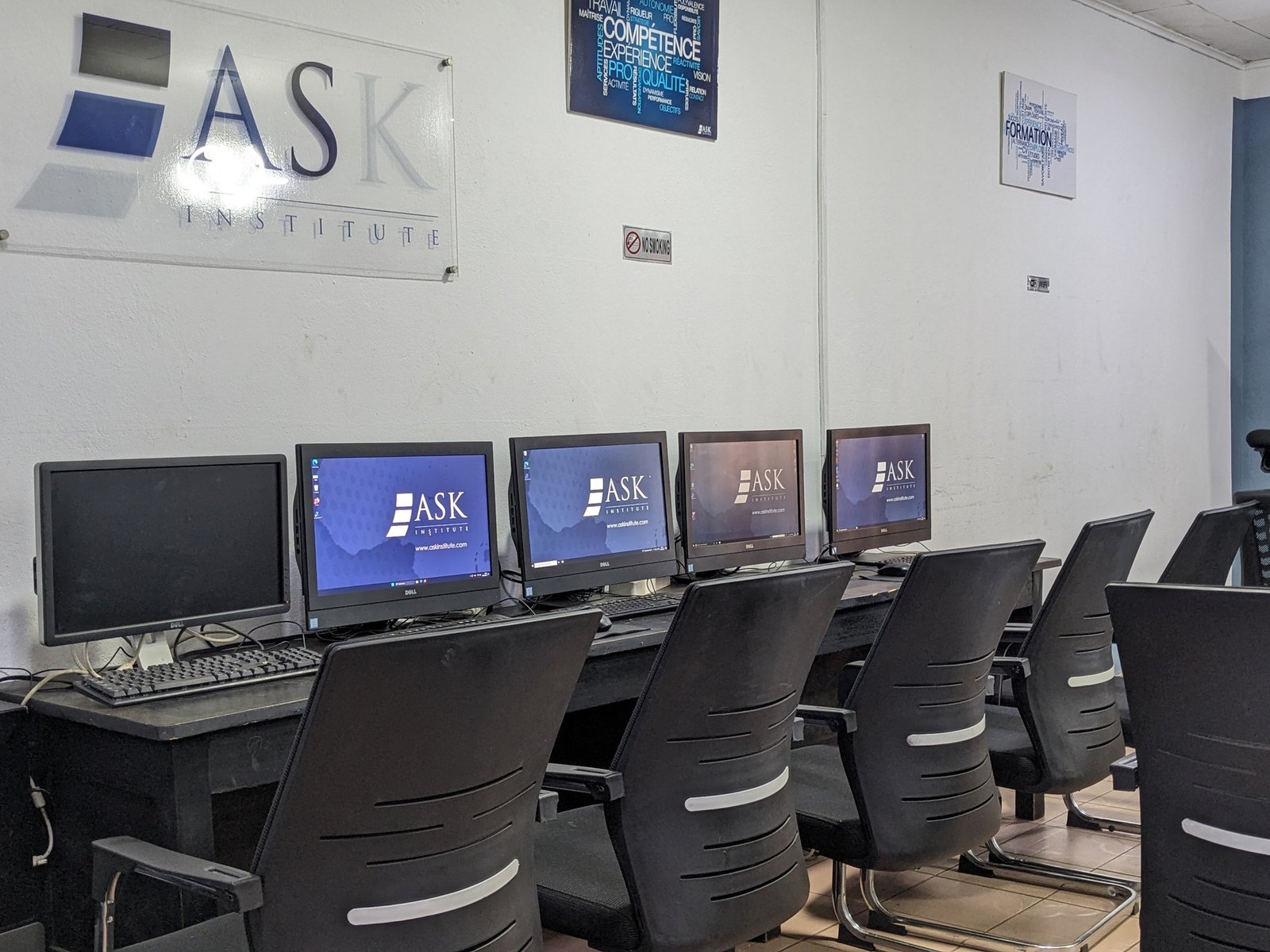 Plateau informatique du campus de Bafoussam