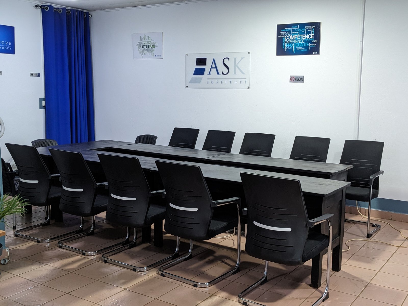 Salle de conférence du campus de Bafoussam